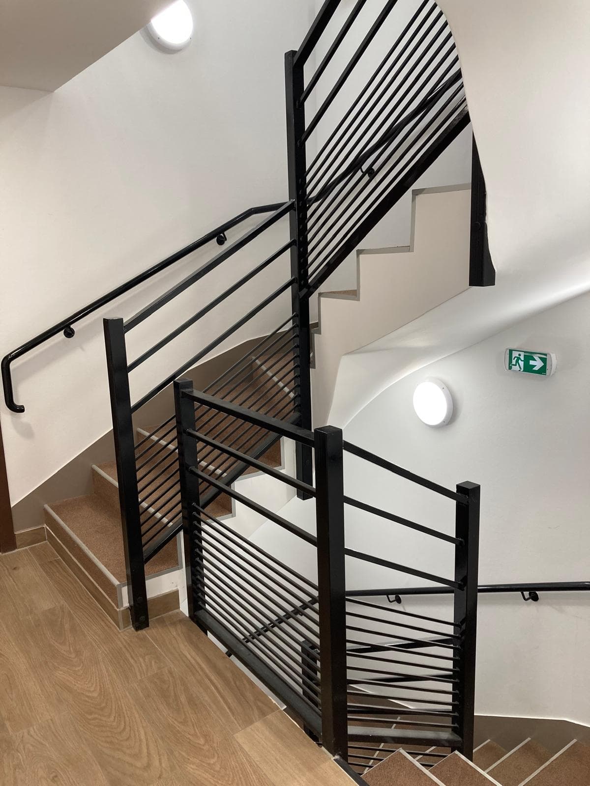 Garde-corps sur mesure présenté par AZ Construction