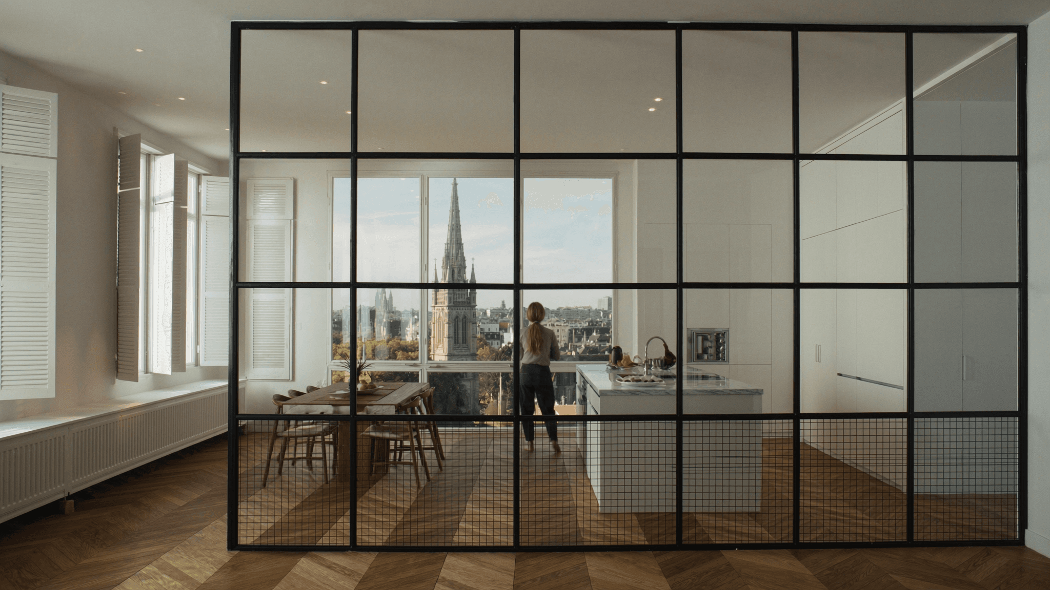 Verrière 6,2 m² Saint-Antoine vue église XVIIIe