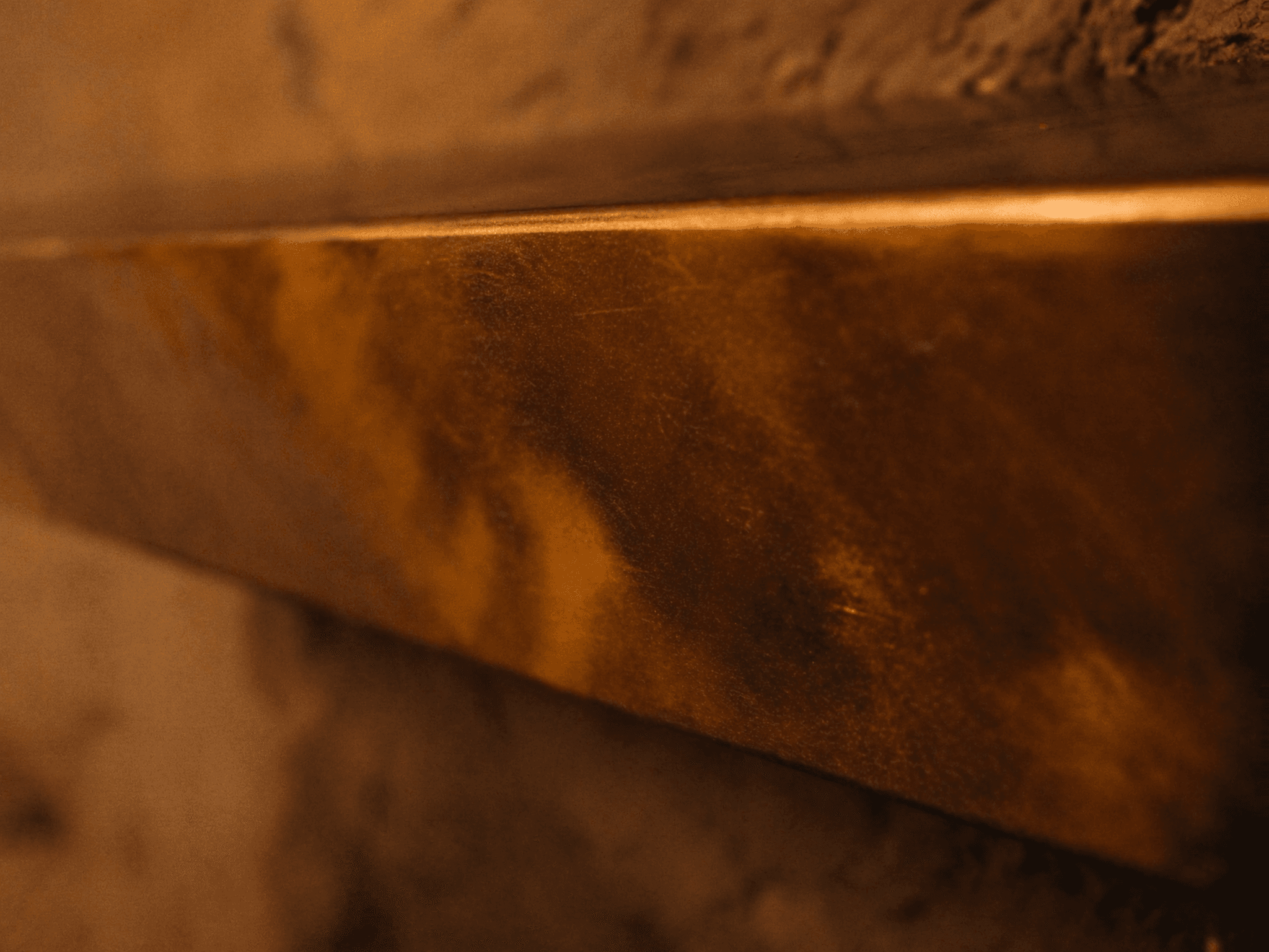 Détail patine bronze antique cohérence meulière Gâtinais par Yann Bois-d'Arcy