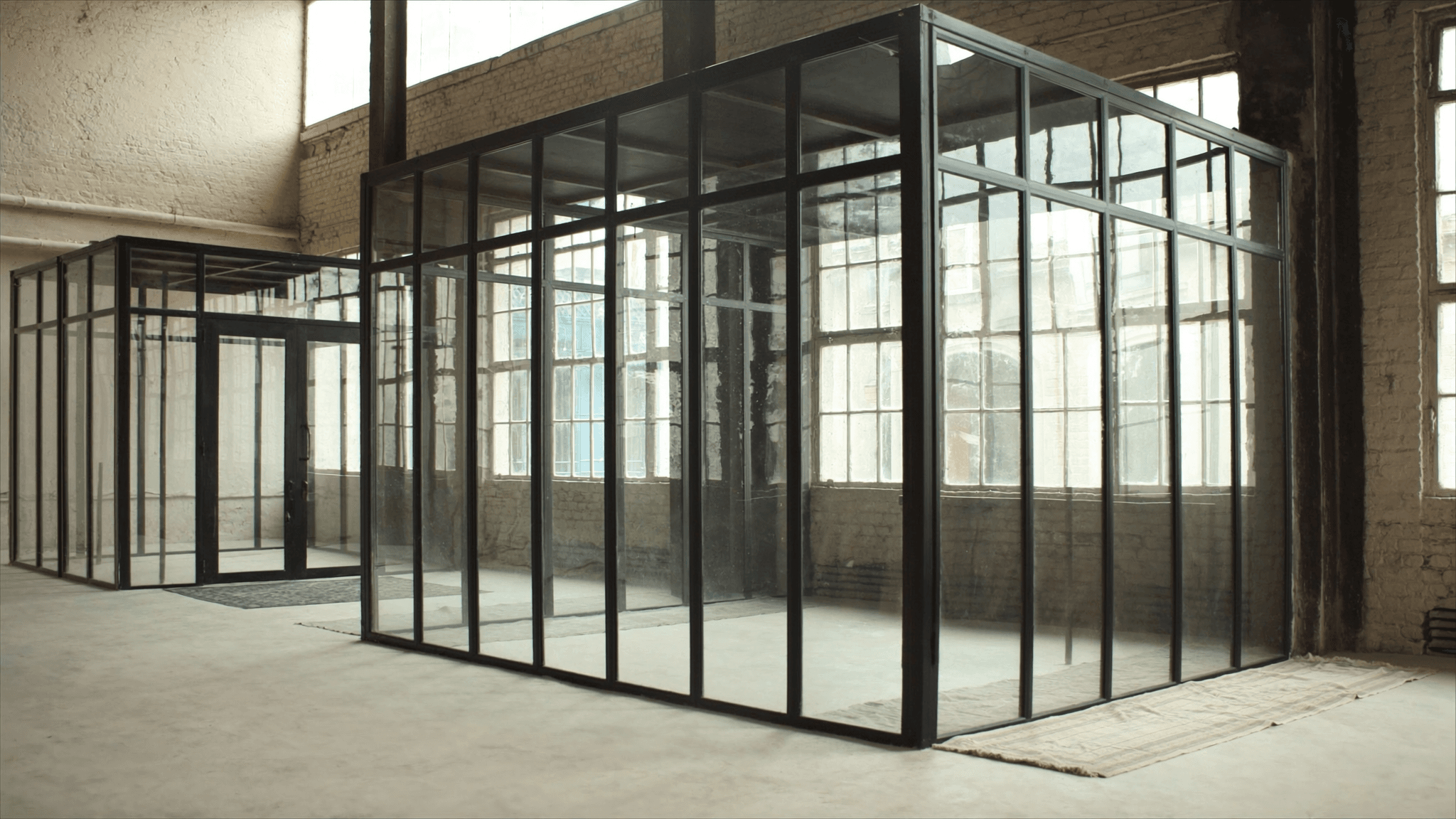 Verrière 6,2 m² loft Arts-et-Métiers dialogue Carreau du Temple