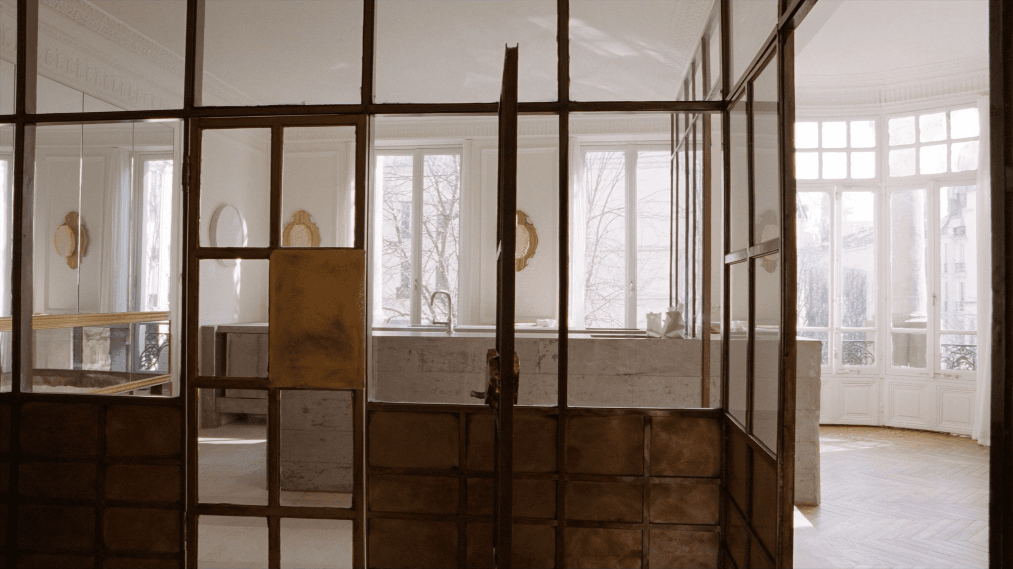 Verrière atelier Châtenay-Malabry 92290 Cité-Jardin Butte-Rouge 1931-1965 — profil acier S235JR T 40 × 40 mm patine bronze antique main par Yann + vitrage Saint-Gobain Diamant 8+8 mm + filière laiton Bois-d'Arcy 38 km — ABF Saint-Germain-l'Auxerrois accepté 1ère instruction