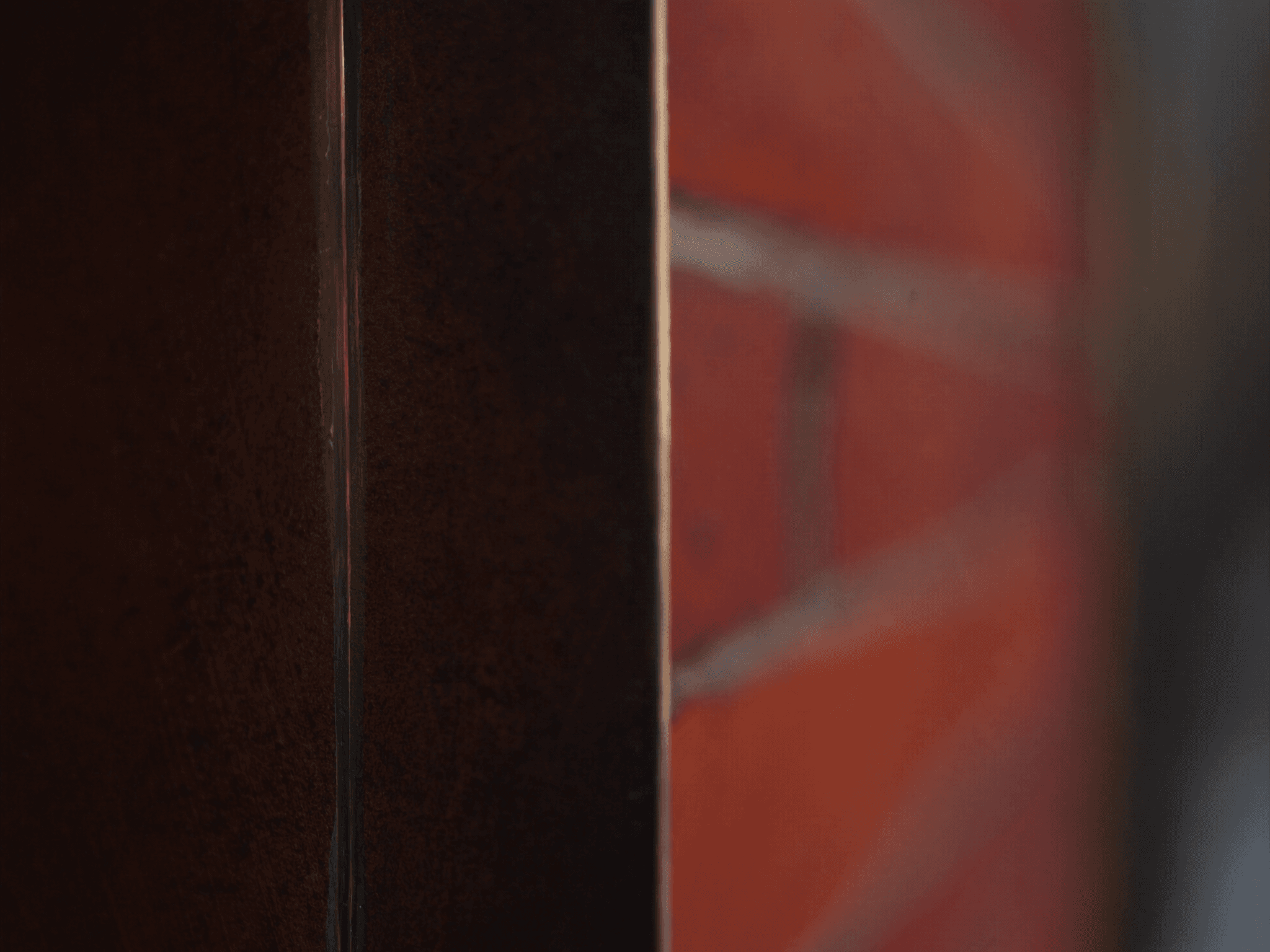 Détail patine bronze antique foncé chocolat cohérence brique XIXe Vieux Pays Nanterre