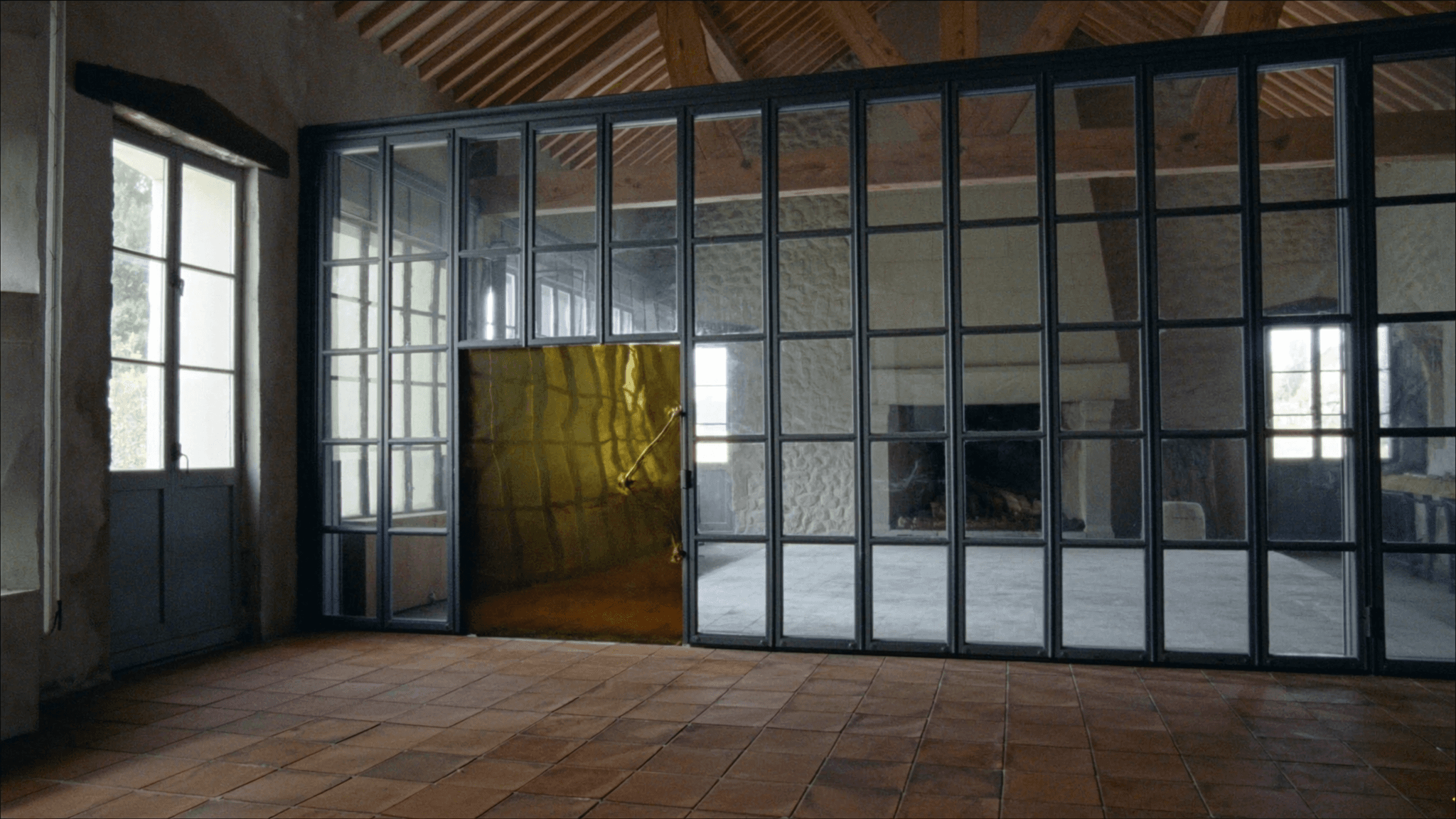 Verrière atelier demeure bourgeoise Le Mesnil-Saint-Denis 78320 PNR Haute Vallée Chevreuse — profil acier S235JR T 40×40 mm patine bronze antique sur mesure + laiton fait main fonderie Bois-d'Arcy + verre clair feuilleté Saint-Gobain Diamant 8+8 mm — ABF Yvelines accepté 1ère instruction